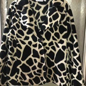 Giraffe pattern short jacket; size small